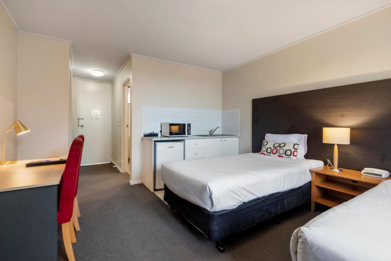 Knox International Hotel And Apartments Wantirna Екстериор снимка