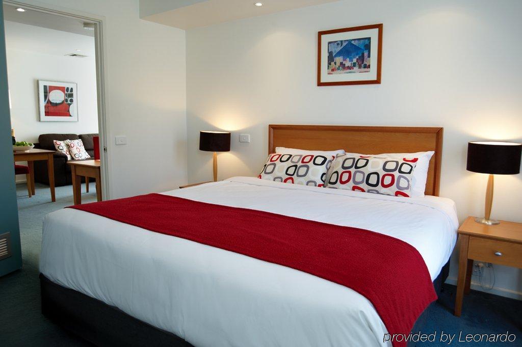 Knox International Hotel And Apartments Wantirna Стая снимка