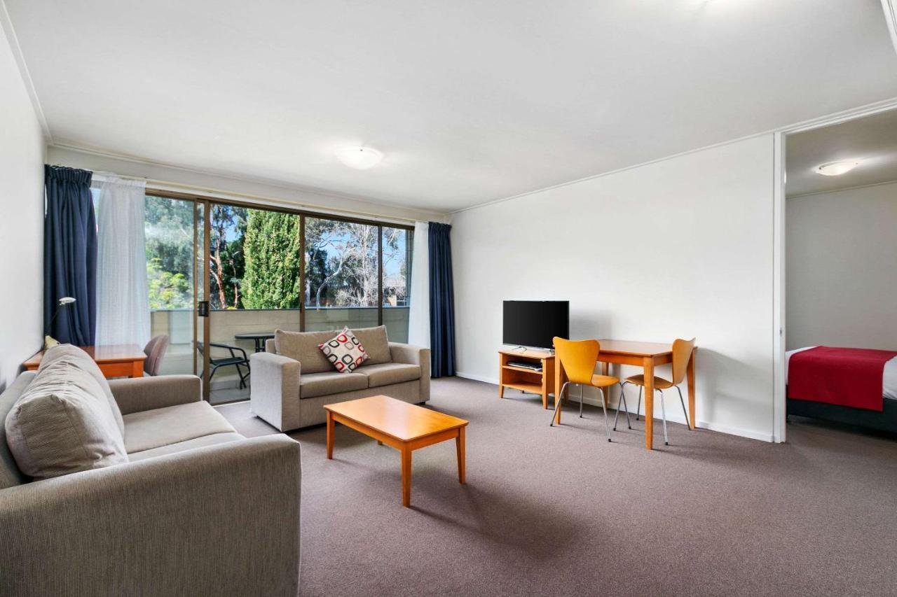 Knox International Hotel And Apartments Wantirna Екстериор снимка