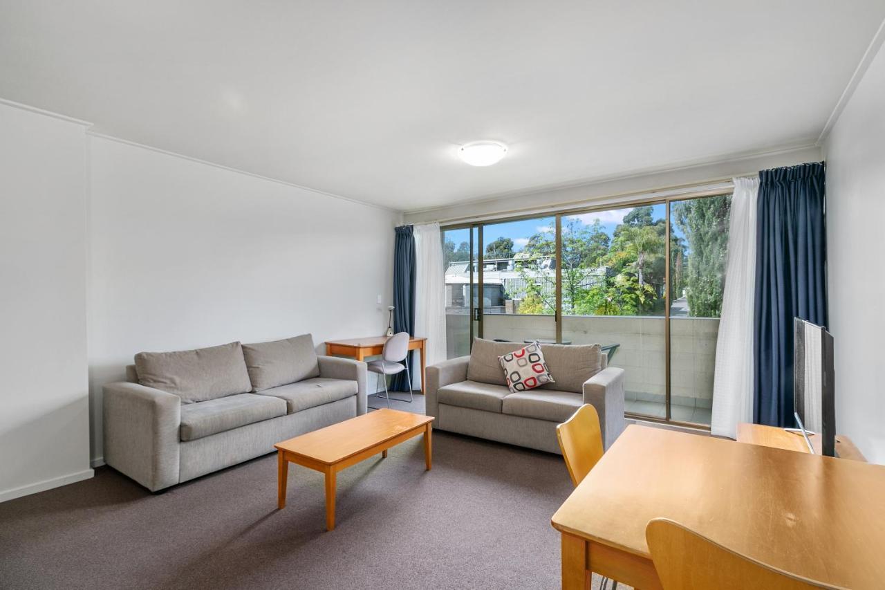 Knox International Hotel And Apartments Wantirna Екстериор снимка